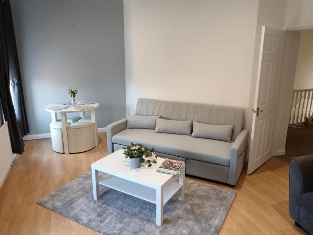 Welcome To This Flat Kettering Extérieur photo
